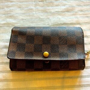 Vintage AUTHENTIC Louis Vuitton DAMIER EBENE wallet